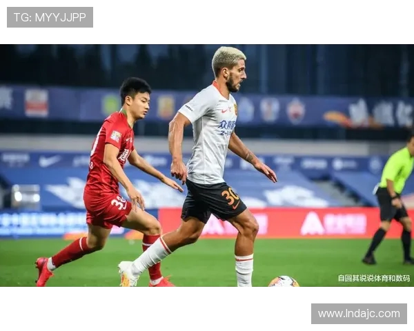 武汉羽毛球队战术变革引发热议助力球队再创辉煌